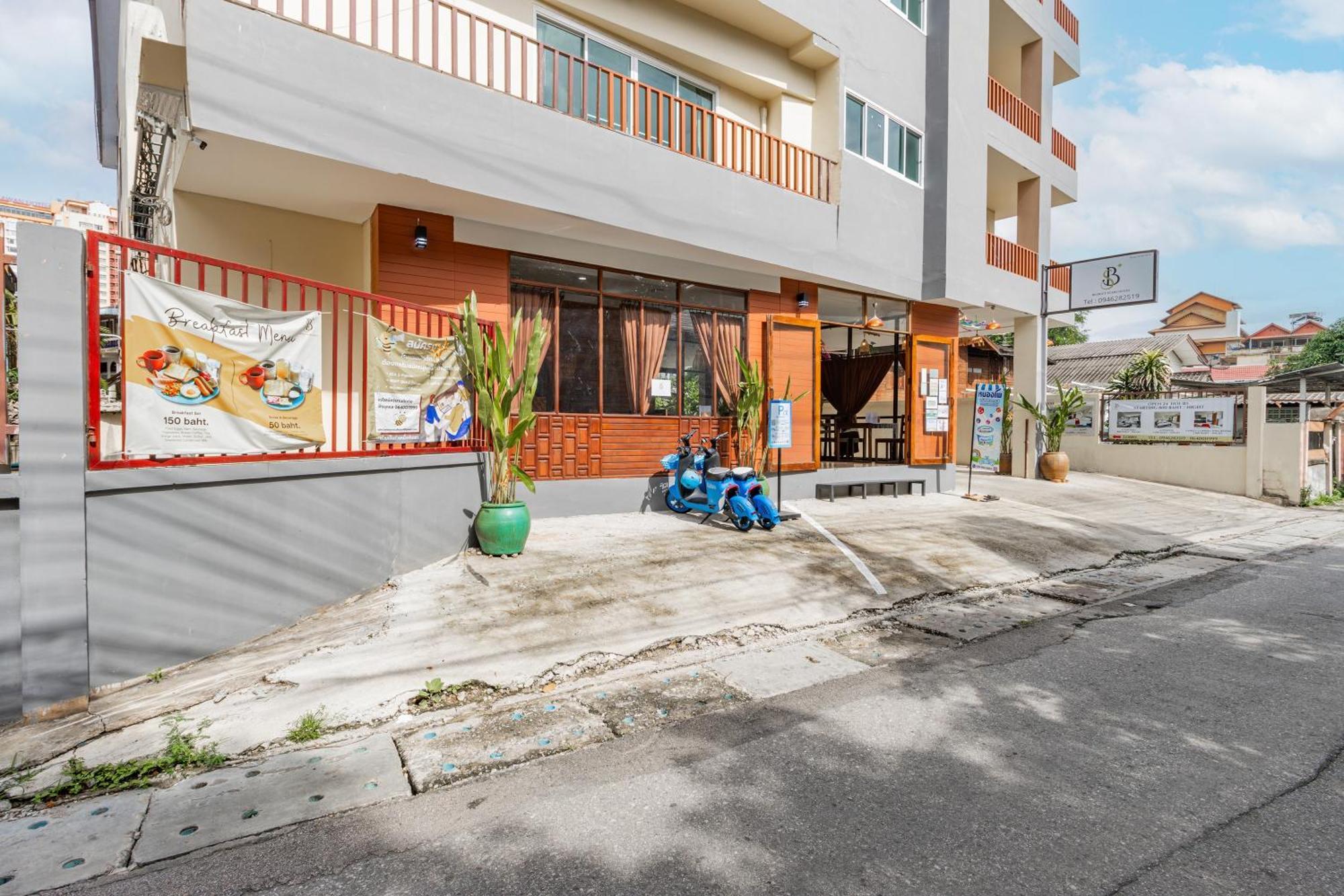 Budget Stars Hotel Chiang Mai Exterior foto