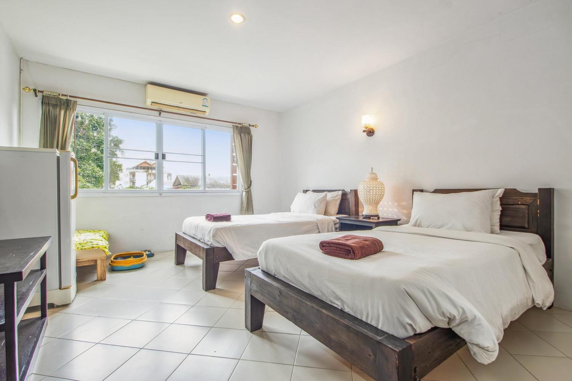 Budget Stars Hotel Chiang Mai Exterior foto